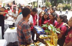 Feria de jóvenes emprendedores en Comayagua en el marco del programa Eurolabor